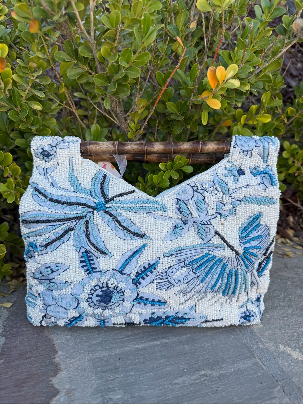 NWT BEADED PURSE Blue Floral BAG w Bamboo Handle Sequin Statement Bag - Picture 6 of 16